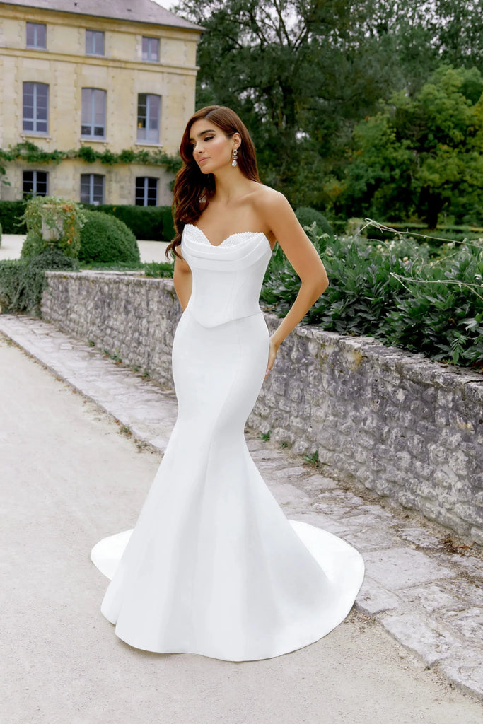 Sincerity Bridal Wedding Dress 44506 44506 La Maison Bridal Boutique Ottawa Ontario