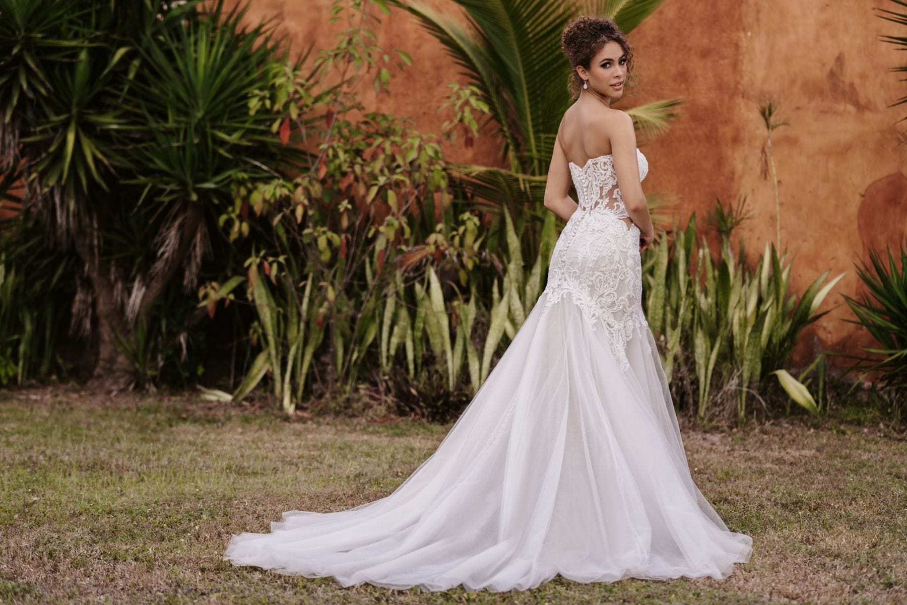 Allure Wedding Dress 9953 La Maison Bridal Boutique Ottawa Ontario