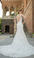 Bien Savvy Wedding Dress Addicted to Stars La Maison Bridal Boutique Ottawa Ontario