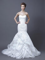 Blue by Enzoani Wedding Dress Hea La Maison Bridal Boutique Ottawa Ontario