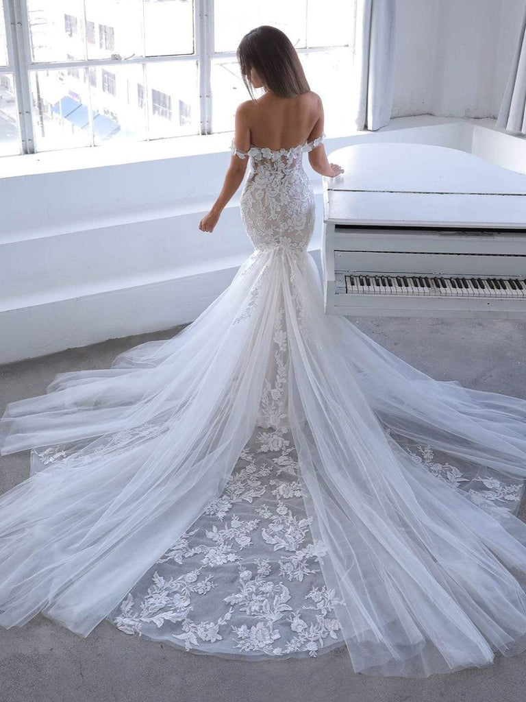 Blue by Enzoani Wedding Dress Narine Narine Wedding Dress Designed By Enzoani for Blue Collection Now Available at  La Maison Bridal Boutique| Ottawa, ON La Maison Bridal Boutique Ottawa Ontario