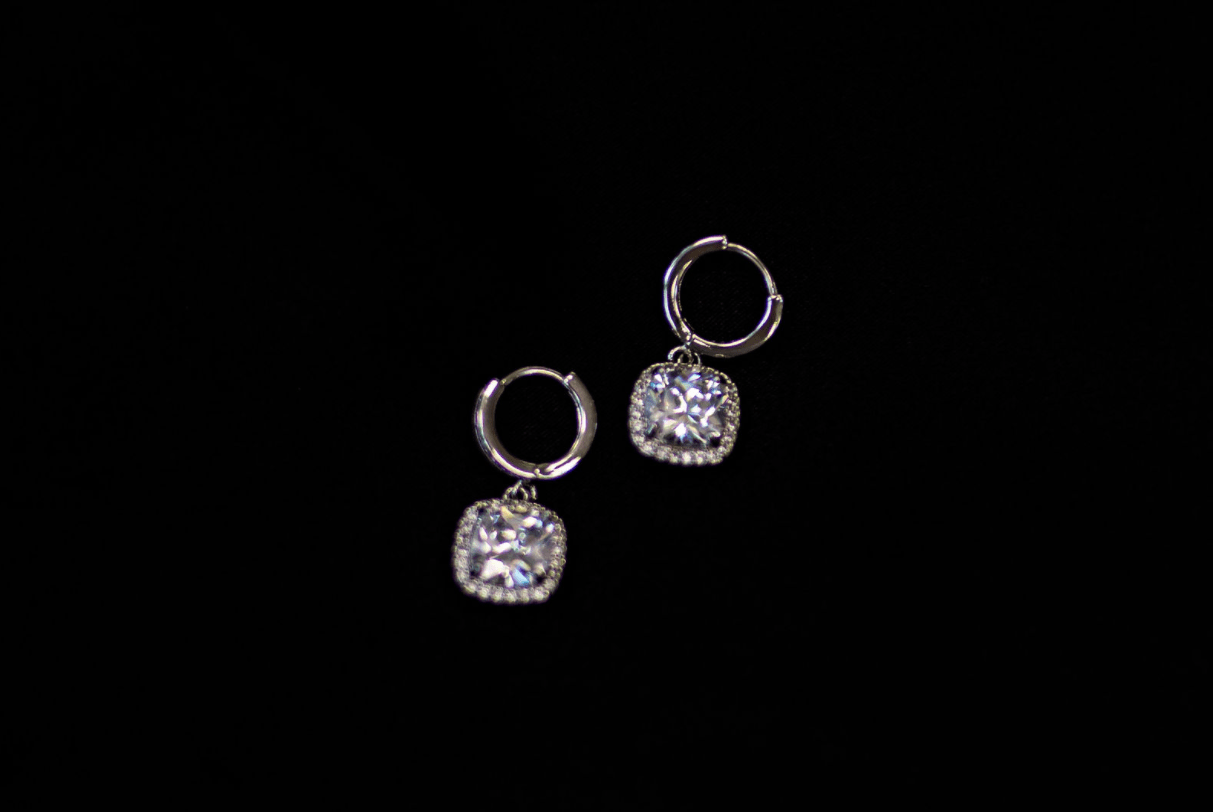 Chic Bridals Bridal Earrings EA-011 La Maison Bridal Boutique Ottawa Ontario