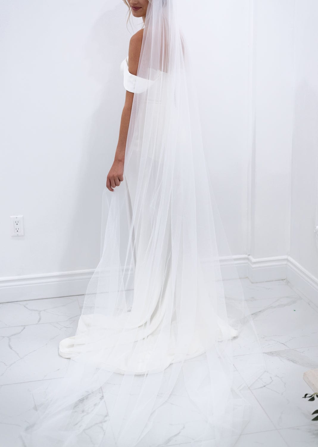Chic Bridals Bridal Veils Plain light ivory veil La Maison Bridal Boutique Ottawa Ontario
