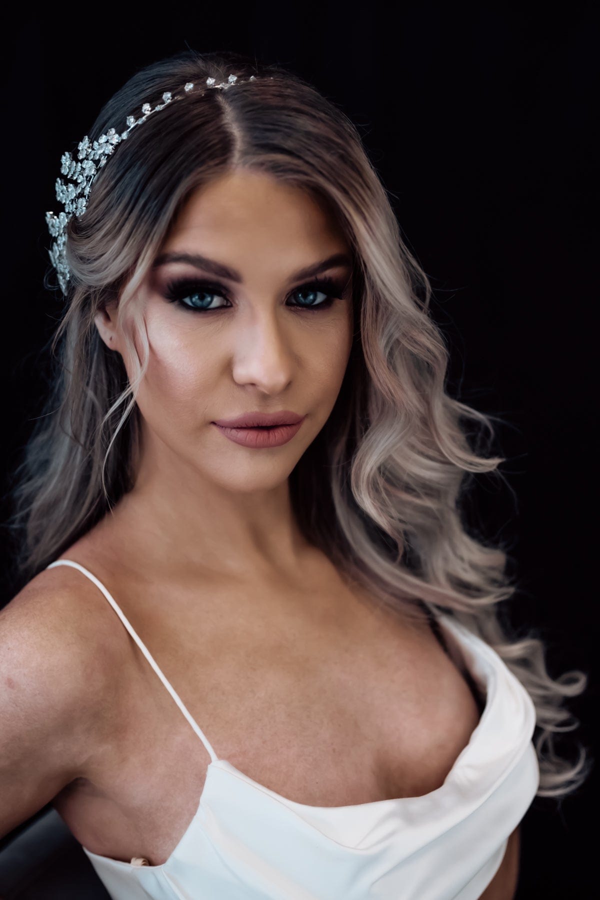 Chic Bridals Headpieces HP-010 La Maison Bridal Boutique Ottawa Ontario