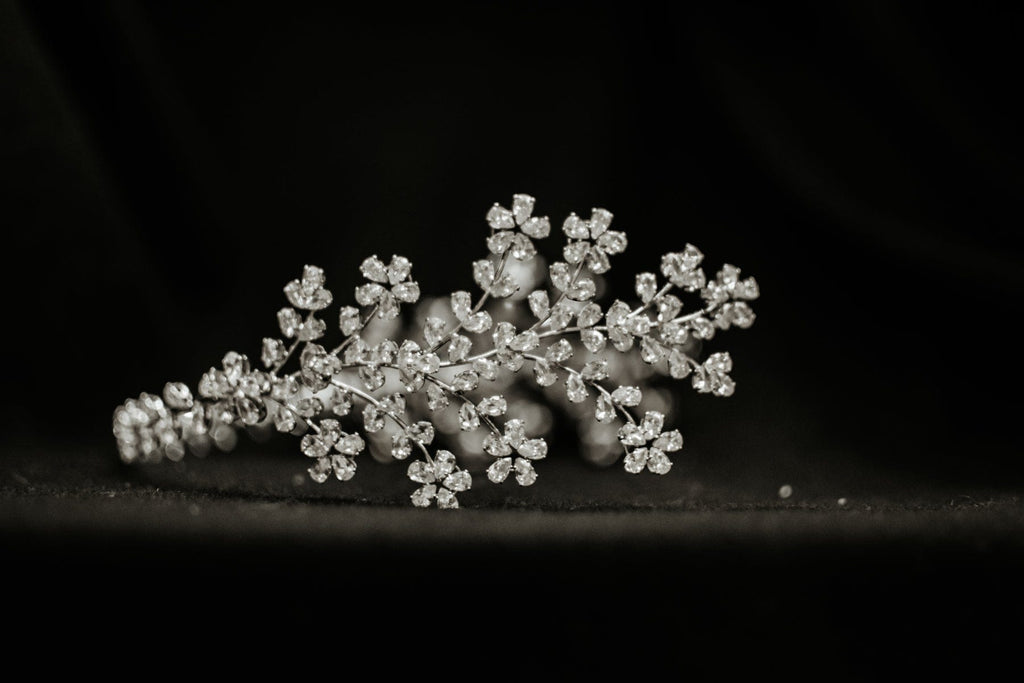 Chic Bridals Headpieces HP-010 La Maison Bridal Boutique Ottawa Ontario