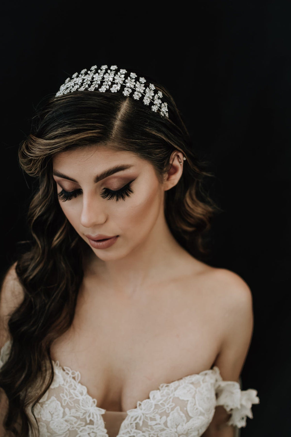 Chic Bridals Headpieces HP-020 La Maison Bridal Boutique Ottawa Ontario