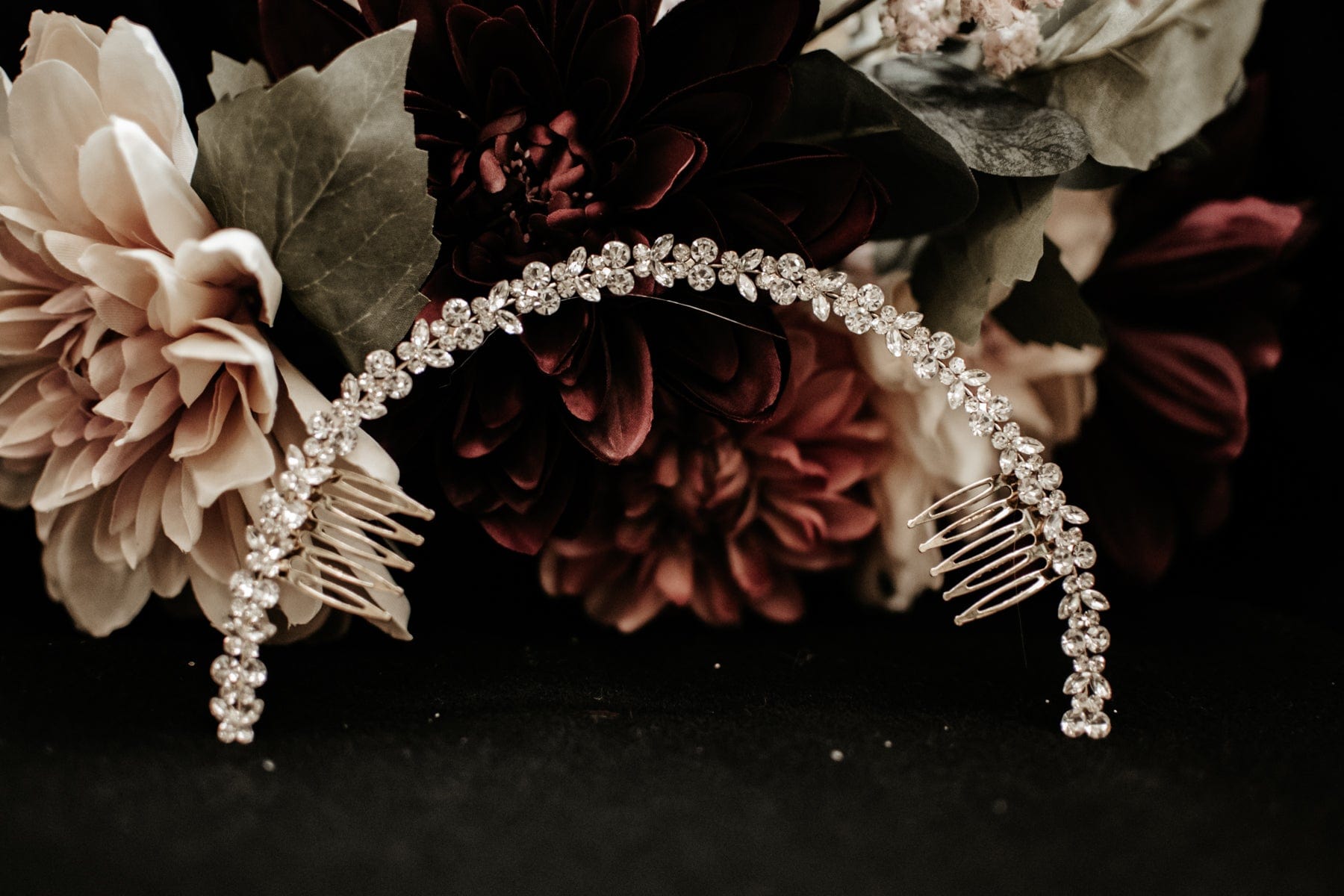 Chic Bridals Headpieces HP-026 La Maison Bridal Boutique Ottawa Ontario