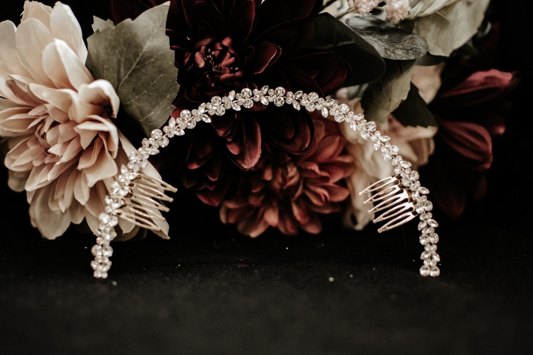 Chic Bridals Headpieces HP-026 La Maison Bridal Boutique Ottawa Ontario