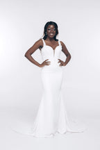 Chic Bridals Wedding Dresses Cecilia La Maison Bridal Boutique Ottawa Ontario