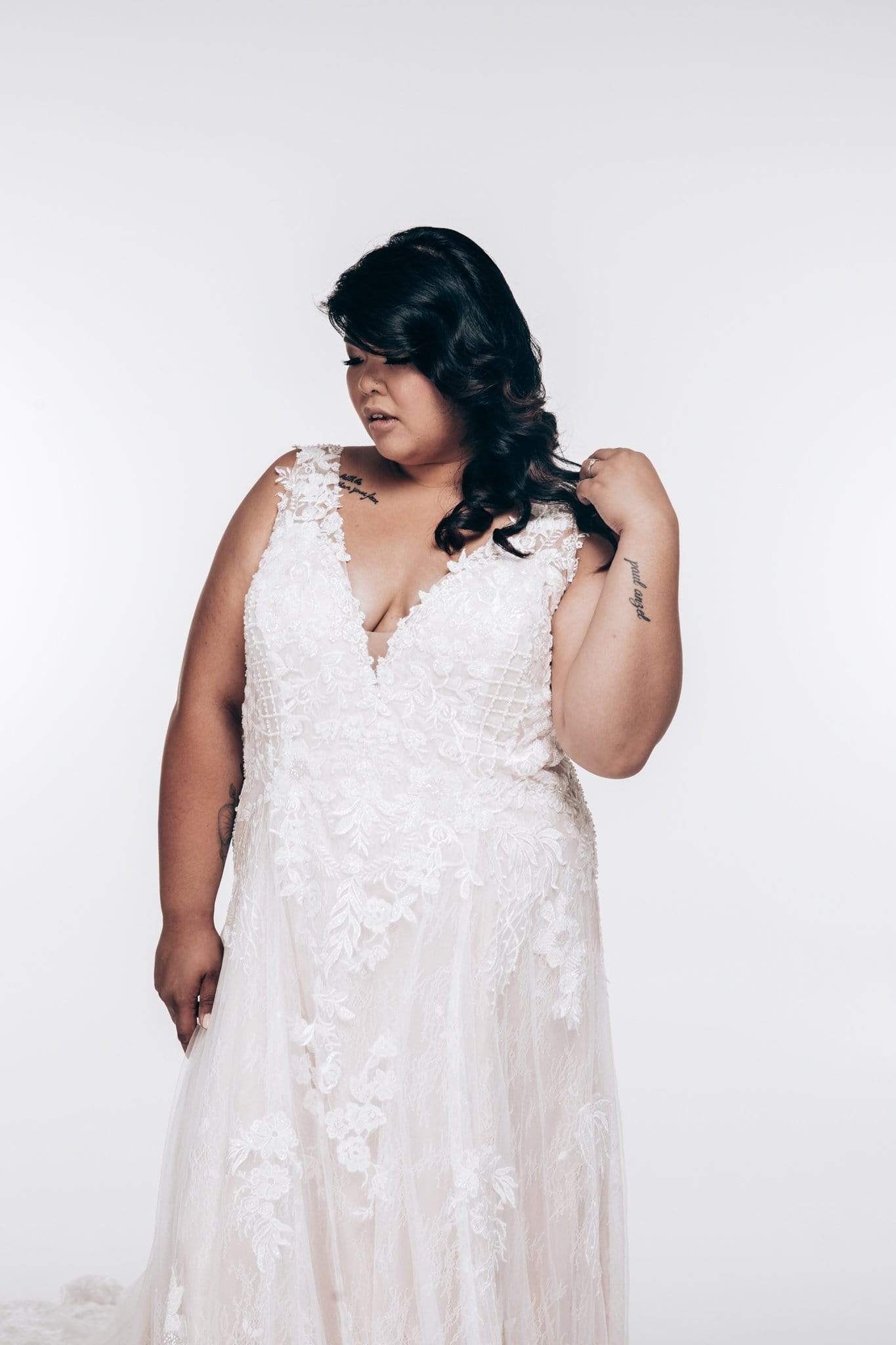 Chic Bridals Wedding Dresses Cristal La Maison Bridal Boutique Ottawa Ontario
