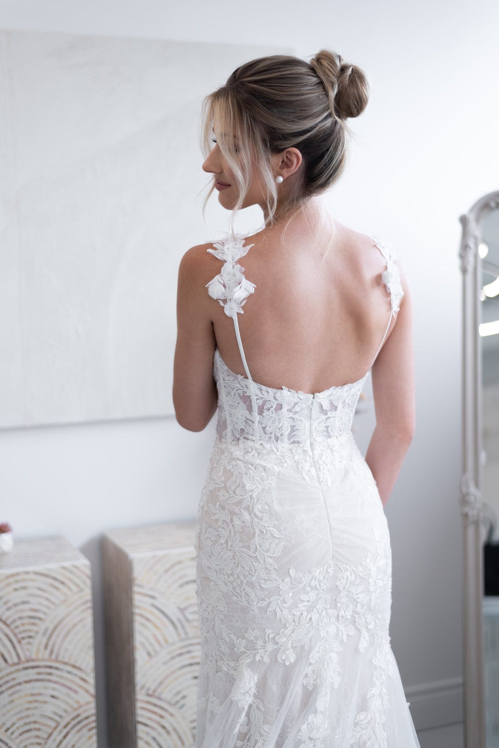 Chic Bridals Wedding Dresses Diane La Maison Bridal Boutique Ottawa Ontario