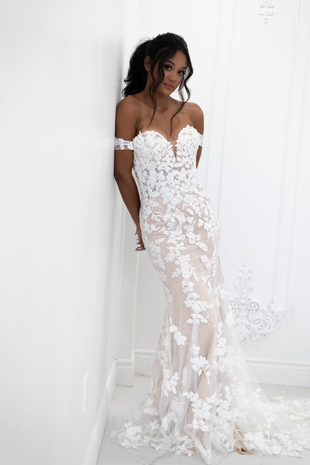 Chic Bridals Wedding Dresses Donna La Maison Bridal Boutique Ottawa Ontario