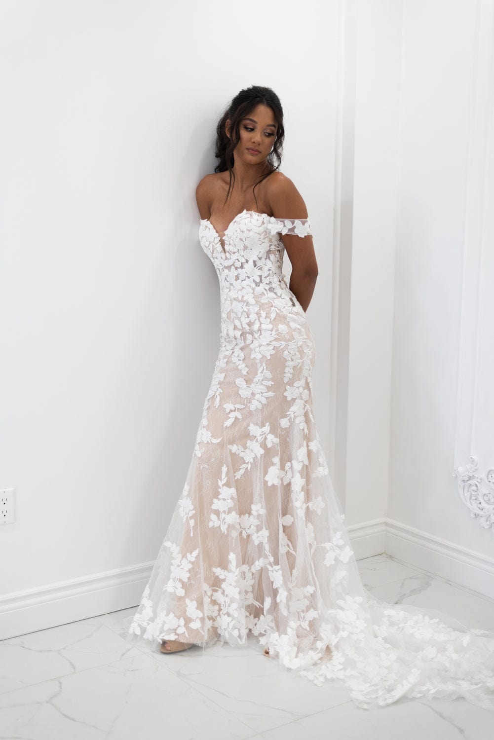 Chic Bridals Wedding Dresses Donna La Maison Bridal Boutique Ottawa Ontario