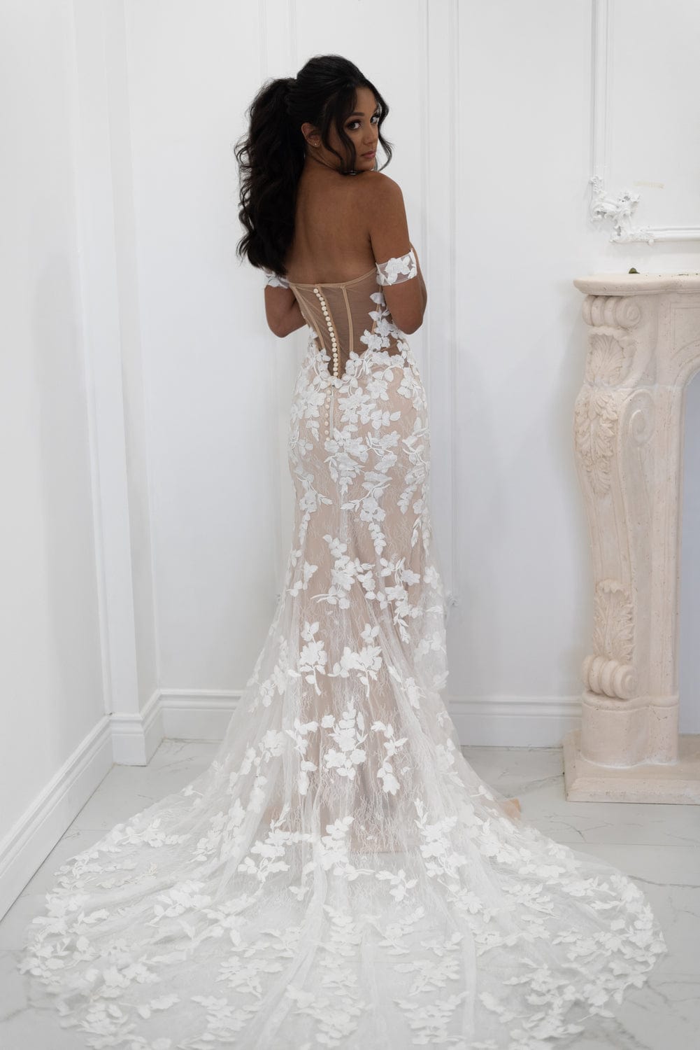 Chic Bridals Wedding Dresses Donna La Maison Bridal Boutique Ottawa Ontario