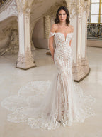 Elysee Wedding Dress CLÉOPÂTRE La Maison Bridal Boutique Ottawa Ontario
