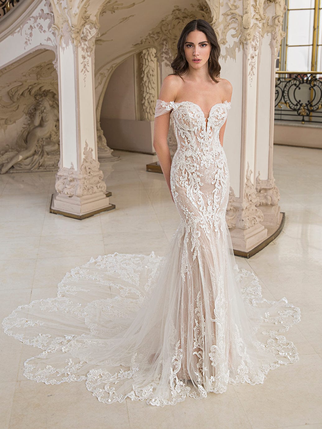 Elysee Wedding Dress CLÉOPÂTRE La Maison Bridal Boutique Ottawa Ontario