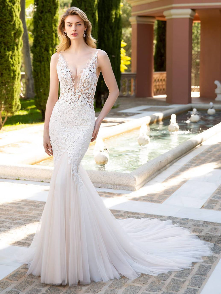 Enzoani Wedding Dress Riley Riley Wedding Dress Designed By Enzoani Coming soon exclusively to  La Maison Bridal Boutique| Ottawa, ON La Maison Bridal Boutique Ottawa Ontario