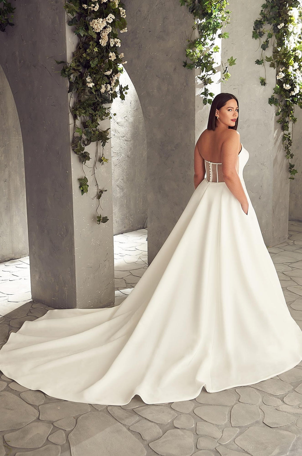 Mikaella Bridals Wedding Dress 2409 La Maison Bridal Boutique Ottawa Ontario