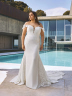 Pronovias Wedding Dress OCTAVIA La Maison Bridal Boutique Ottawa Ontario