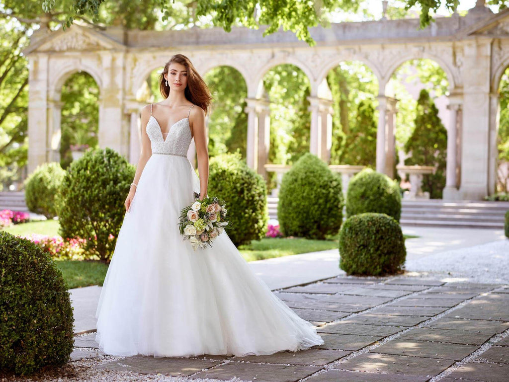 Sale Wedding Dress 118273 La Maison Bridal Boutique Ottawa Ontario