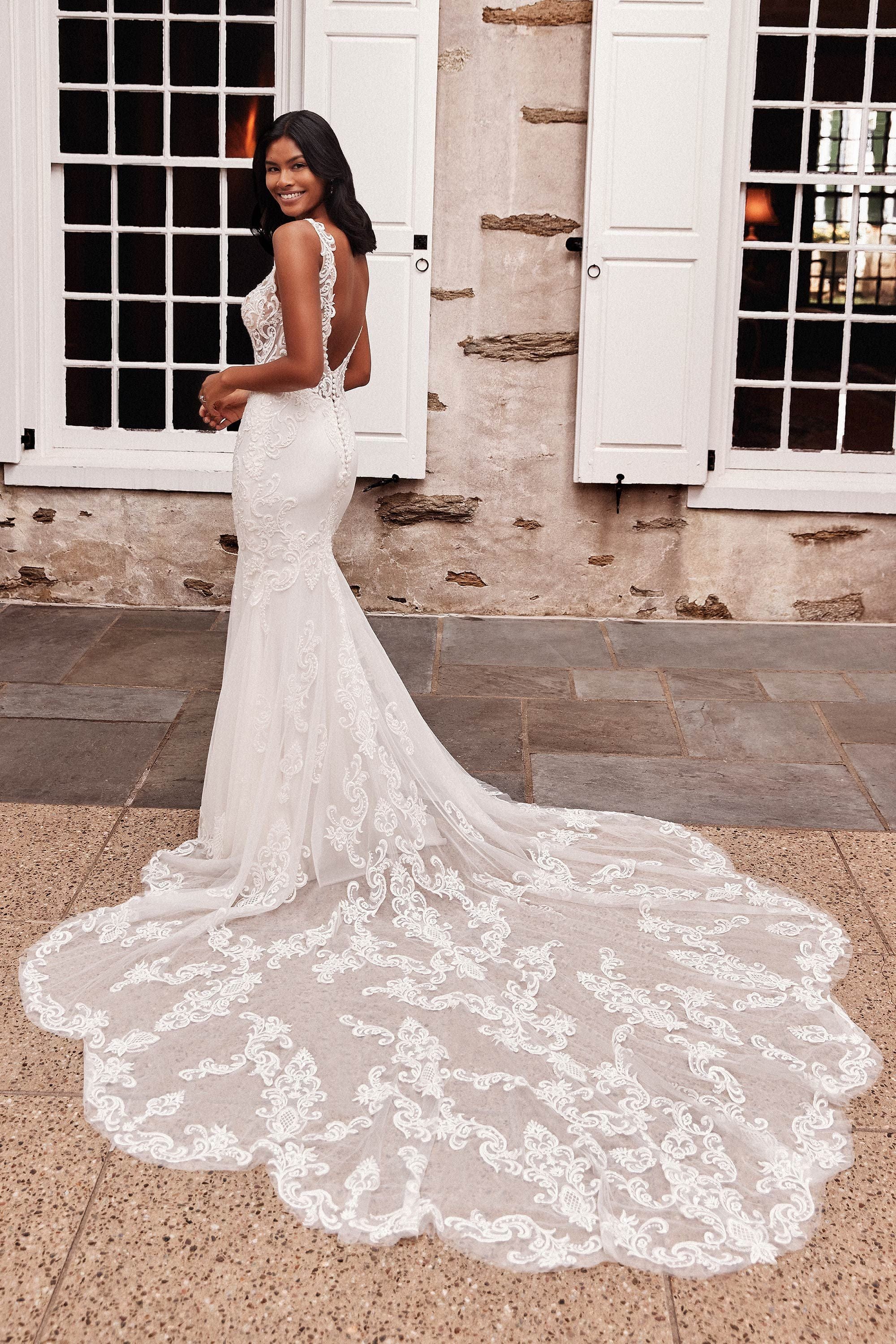 Lux and Love, Wedding Dress, Fit to Flare